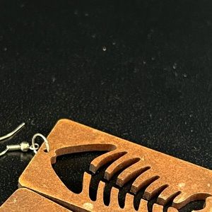 Wooden fish skeleton carving earrings